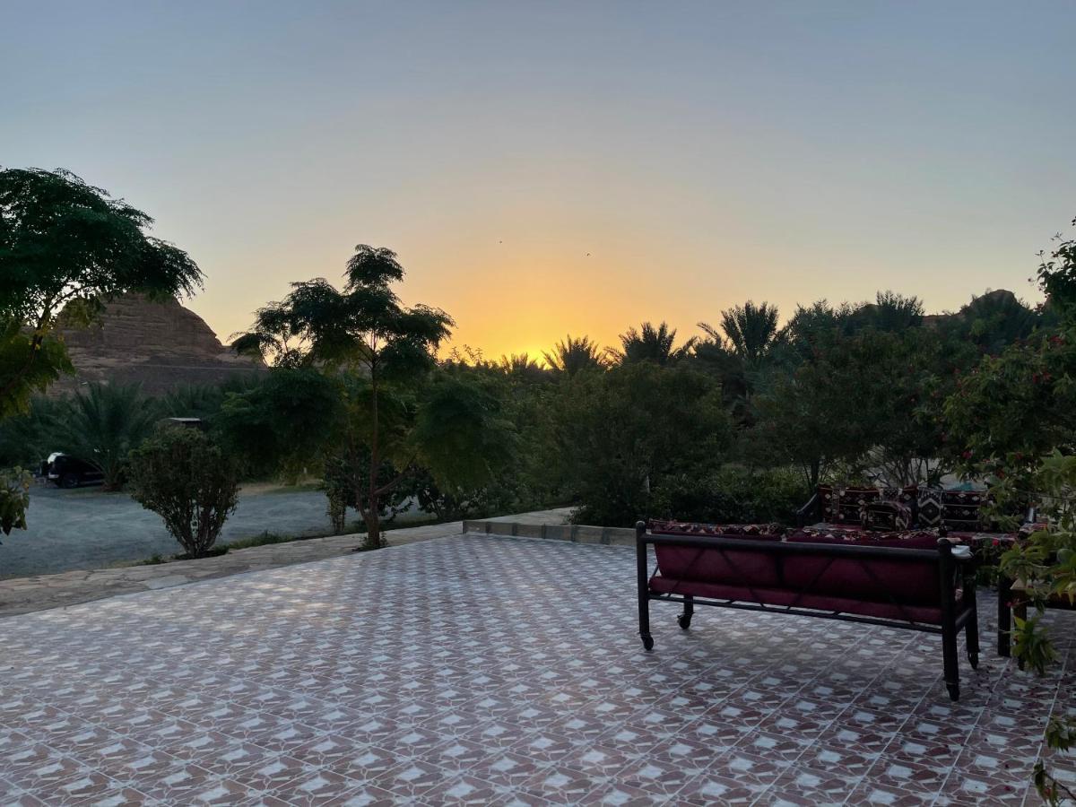 Rural Tents Naseem الخيمةالريفيةalouzaib Al-'Ula Exteriör bild
