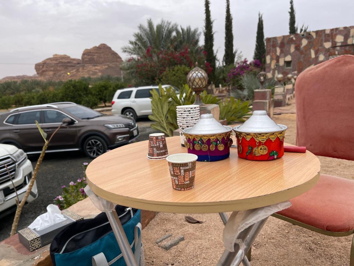 Rural Tents Naseem الخيمةالريفيةalouzaib Al-'Ula Exteriör bild