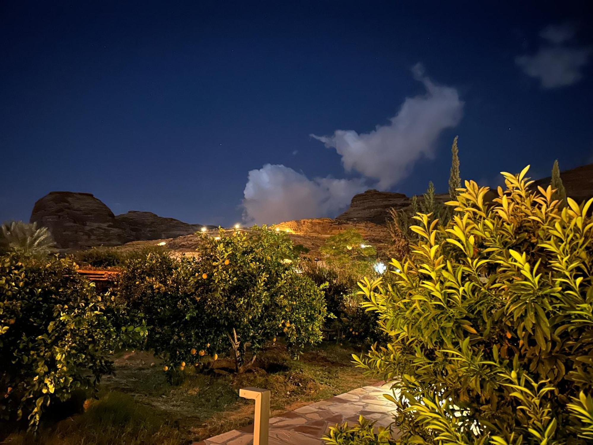 Rural Tents Naseem الخيمةالريفيةalouzaib Al-'Ula Exteriör bild