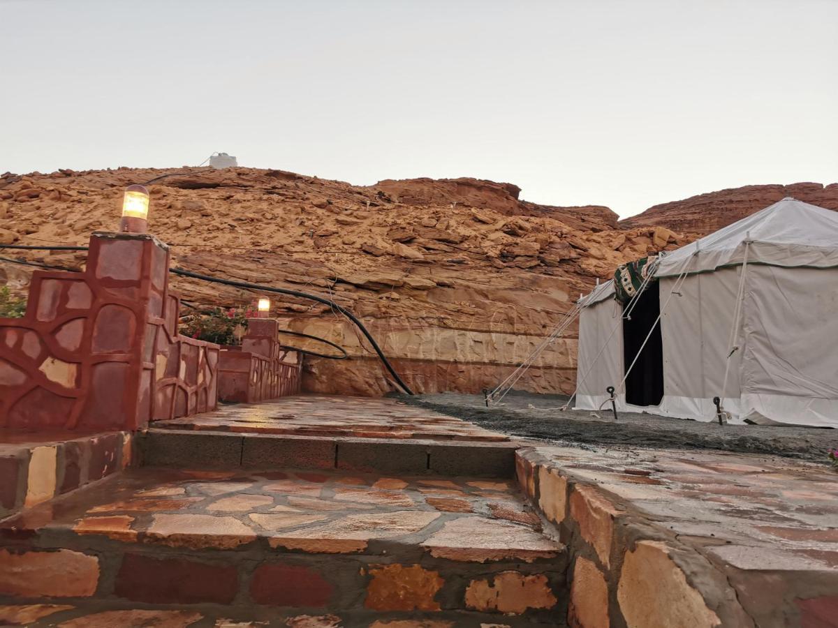 Rural Tents Naseem الخيمةالريفيةalouzaib Al-'Ula Exteriör bild