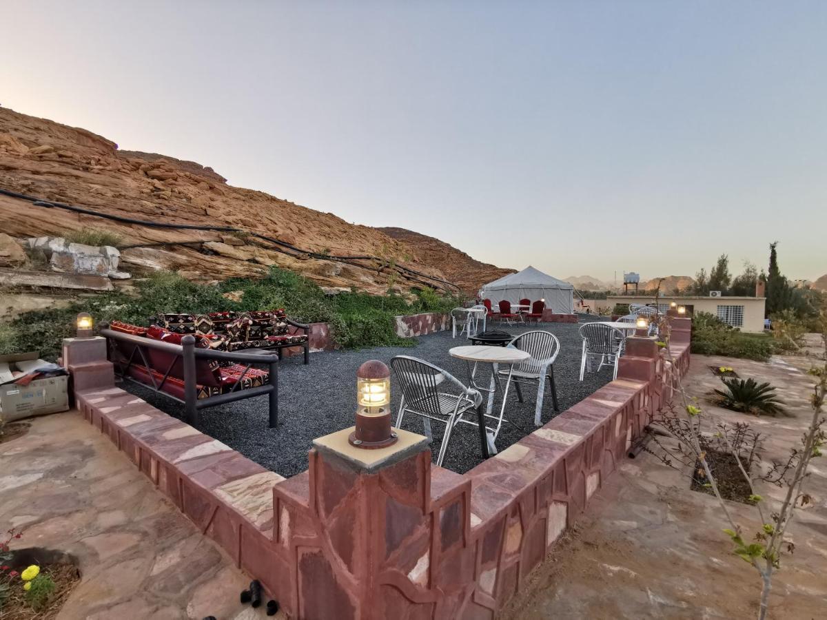 Rural Tents Naseem الخيمةالريفيةalouzaib Al-'Ula Exteriör bild